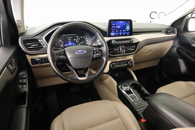 2022 Ford Escape SEL Hybrid