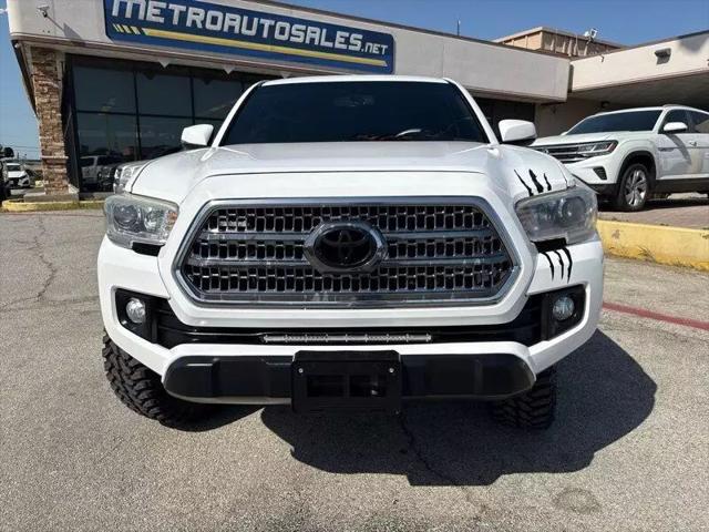 2017 Toyota Tacoma SR V6