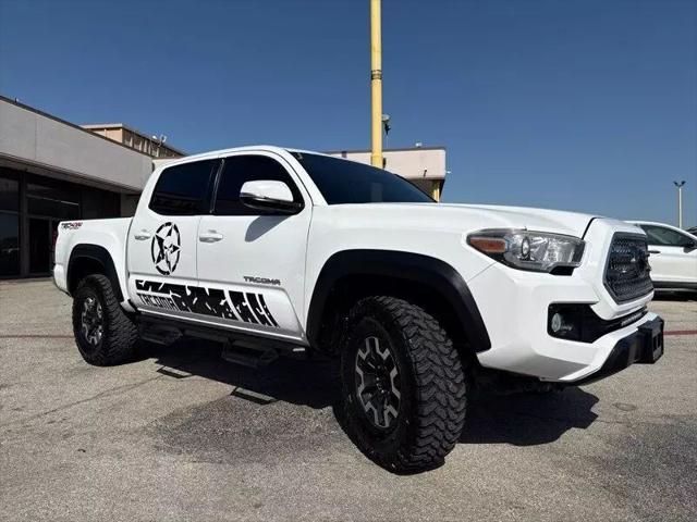 2017 Toyota Tacoma SR V6