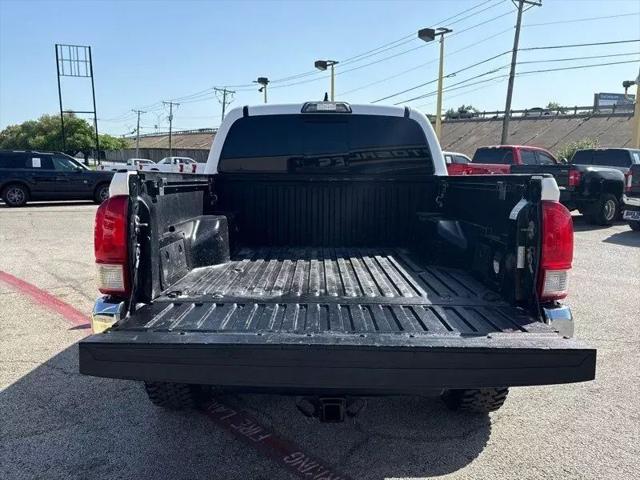 2017 Toyota Tacoma SR V6