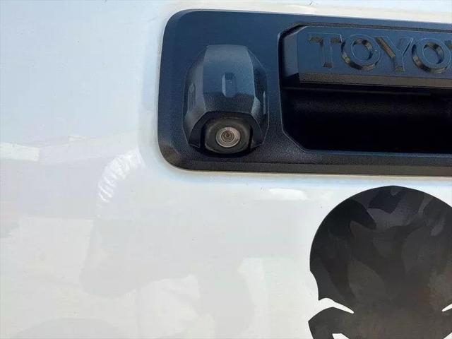 2017 Toyota Tacoma SR V6