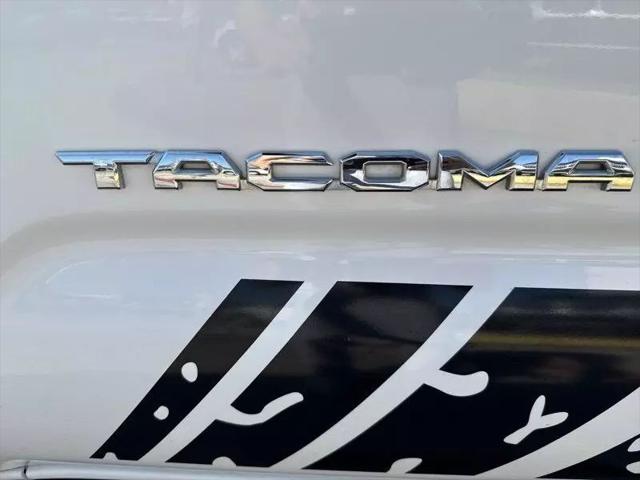 2017 Toyota Tacoma SR V6