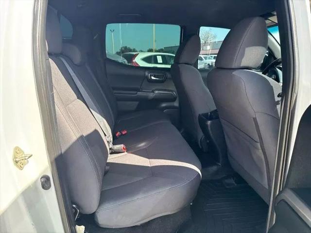2017 Toyota Tacoma SR V6