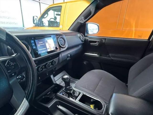 2017 Toyota Tacoma SR V6
