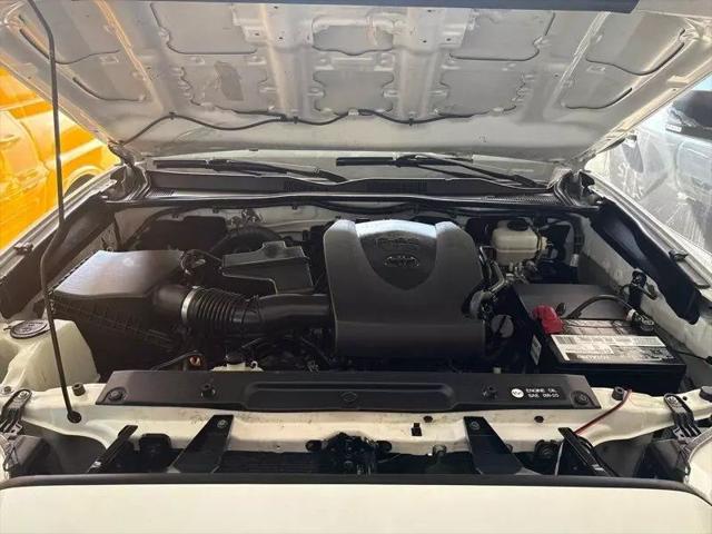 2017 Toyota Tacoma SR V6