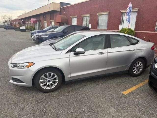 2015 Ford Fusion S