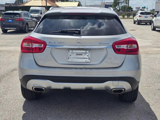 2018 Mercedes-Benz GLA-CLASS GLA 250 4MATIC
