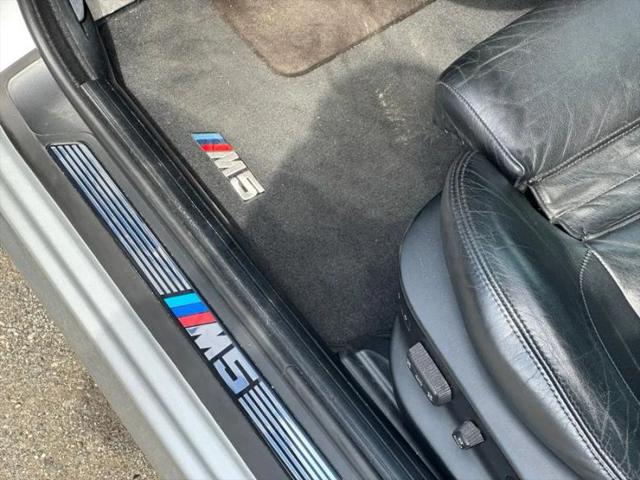 2000 BMW M5 Base