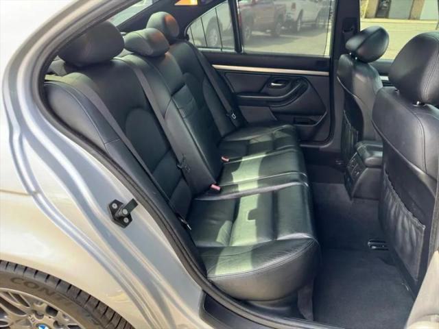 2000 BMW M5 Base