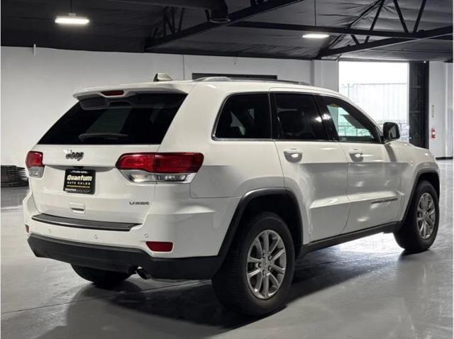 2021 Jeep Grand Cherokee Laredo E 4x2