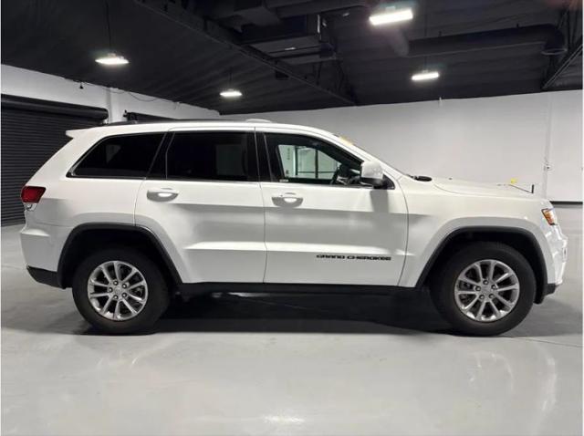 2021 Jeep Grand Cherokee Laredo E 4x2
