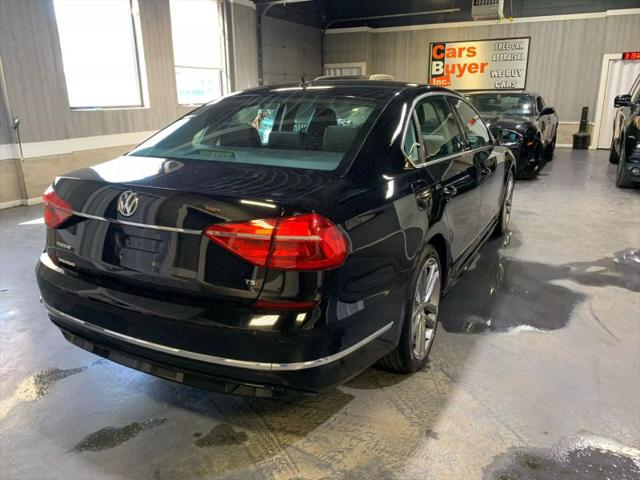 2016 Volkswagen Passat 1.8T R-Line