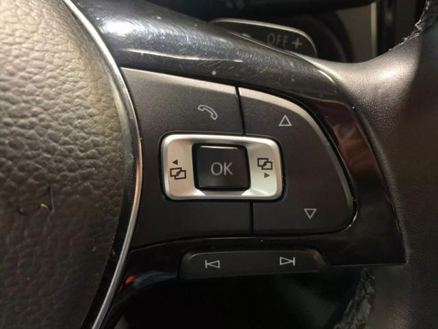 2016 Volkswagen Passat 1.8T R-Line