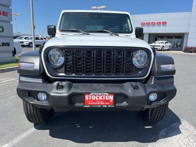 2025 Jeep Wrangler 4-Door Summit 4x4
