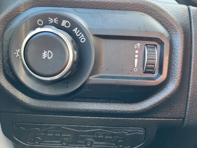 2025 Jeep Wrangler 4-Door Summit 4x4