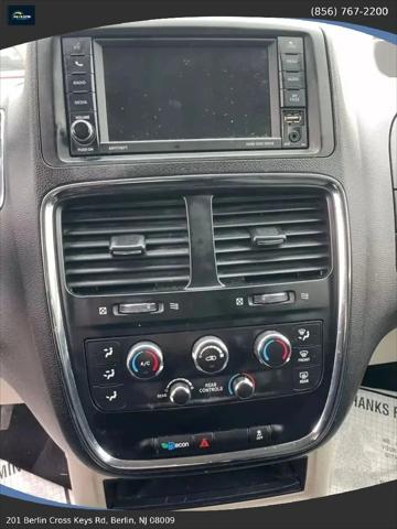 2017 Dodge Grand Caravan SE