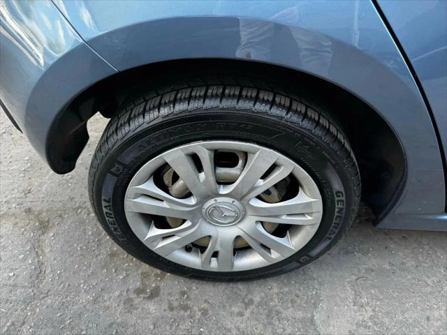 2014 Mazda Mazda2 Sport