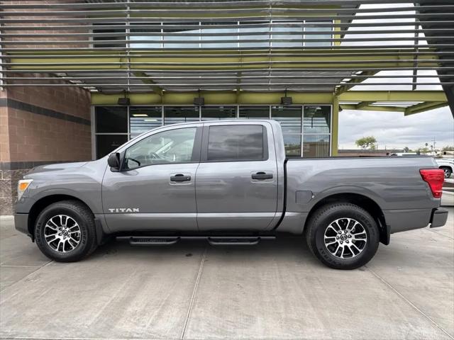 2024 Nissan Titan Crew Cab SV 4x2