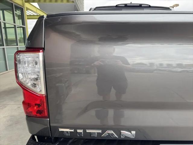 2024 Nissan Titan Crew Cab SV 4x2