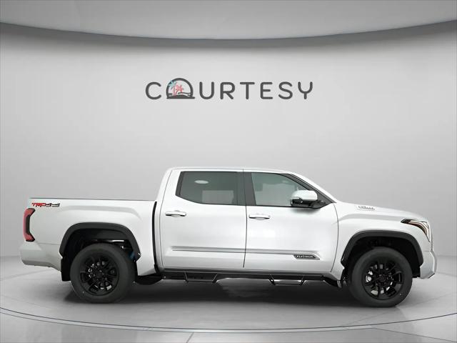 2025 Toyota Tundra Platinum Hybrid CrewMax 5.5' Bed