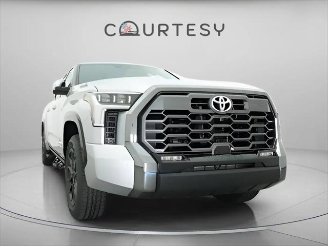 2025 Toyota Tundra Platinum Hybrid CrewMax 5.5' Bed