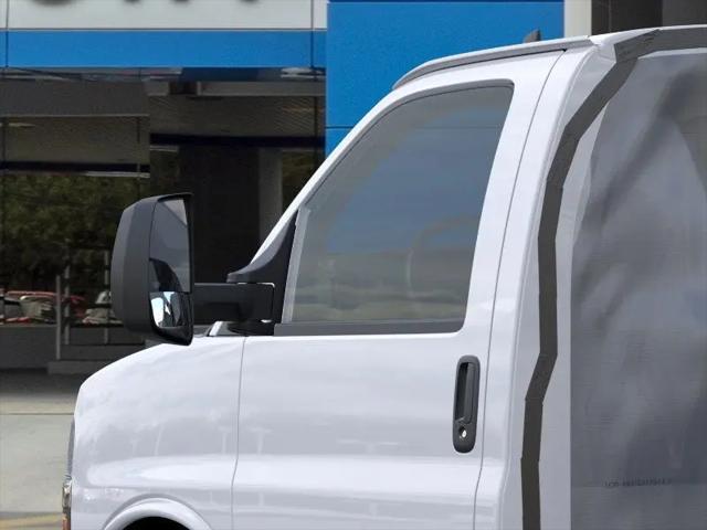 2025 Chevrolet Express Cutaway Work Van