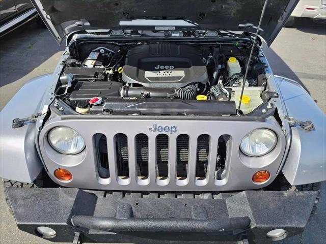 2013 Jeep Wrangler Unlimited Sahara
