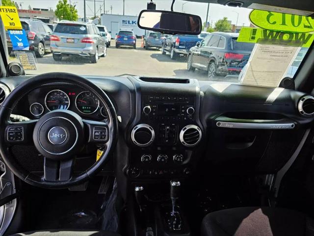 2013 Jeep Wrangler Unlimited Sahara