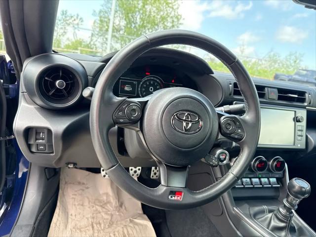 2025 Toyota GR86 Premium