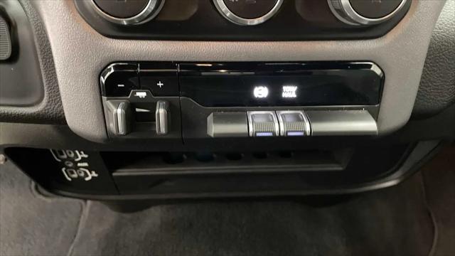 2023 Ram 3500 Big Horn Crew Cab 4x4 6'4" Box