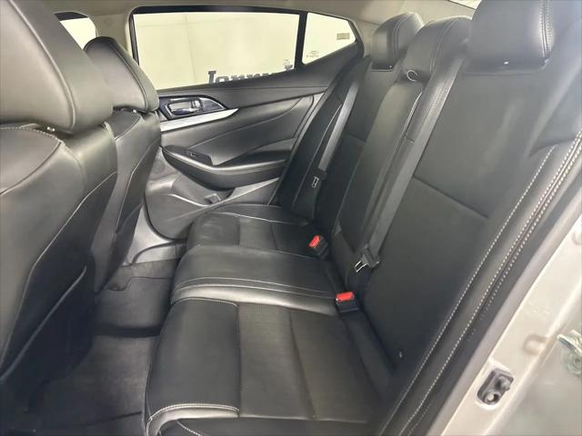 2023 Nissan Maxima SV Xtronic CVT