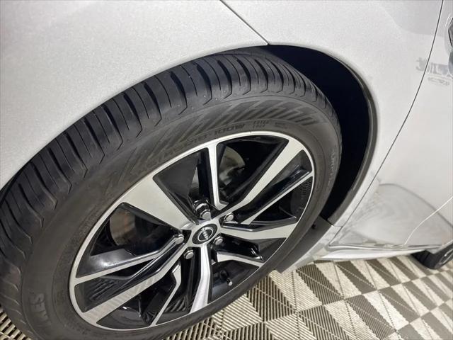 2023 Nissan Maxima SV Xtronic CVT