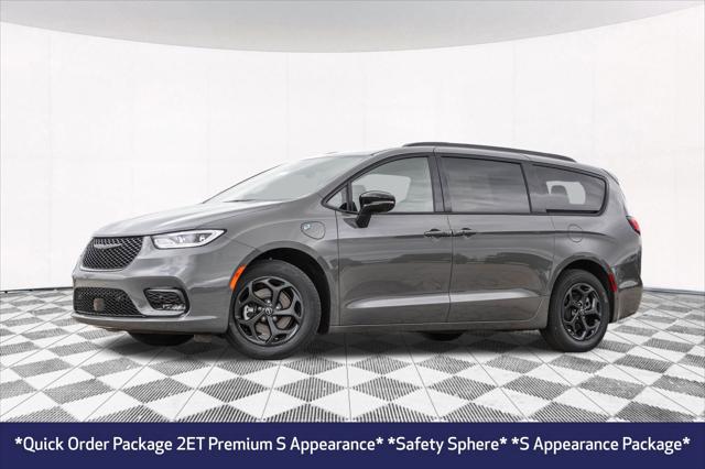 2025 Chrysler Pacifica Hybrid PACIFICA PLUG-IN HYBRID S APPEARANCE