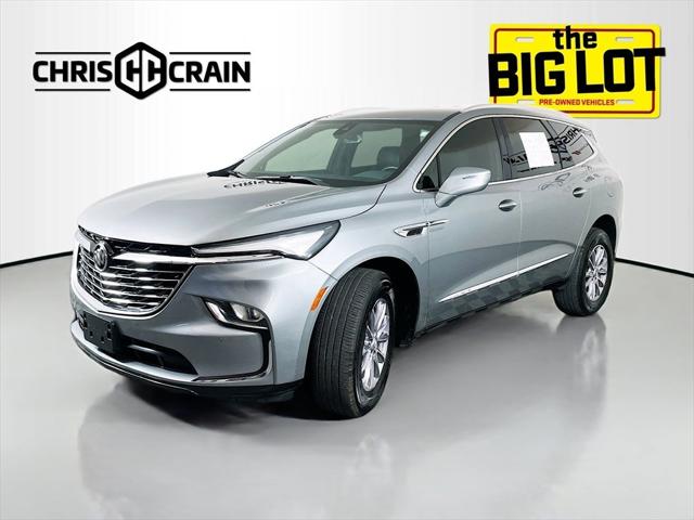2024 Buick Enclave Essence FWD
