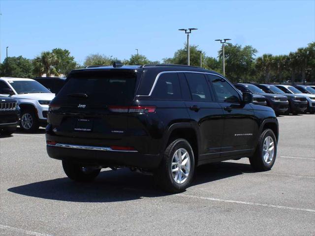 2025 Jeep Grand Cherokee GRAND CHEROKEE LAREDO X 4X2