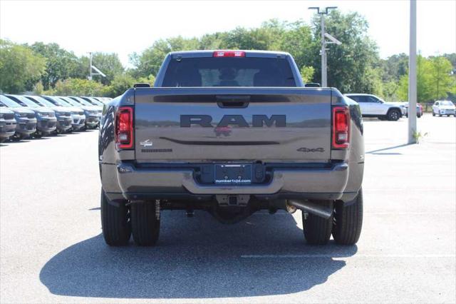 2025 RAM Ram 3500 RAM 3500 BIG HORN CREW CAB 4X4 8 BOX