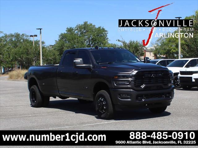 2025 RAM Ram 3500 RAM 3500 BIG HORN CREW CAB 4X4 8 BOX