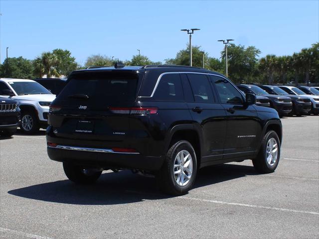 2025 Jeep Grand Cherokee GRAND CHEROKEE LAREDO X 4X2