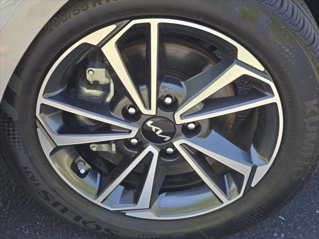 2022 Kia Forte LXS