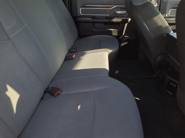 2022 RAM 2500 Big Horn Crew Cab 4x4 64 Box