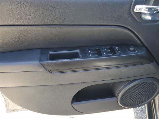 Used 2011 Jeep Compass For Sale in Waterford Twp, MI