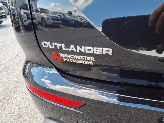 2025 Mitsubishi Outlander PHEV ES S-AWC