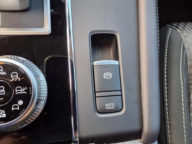 2025 Mitsubishi Outlander PHEV ES S-AWC