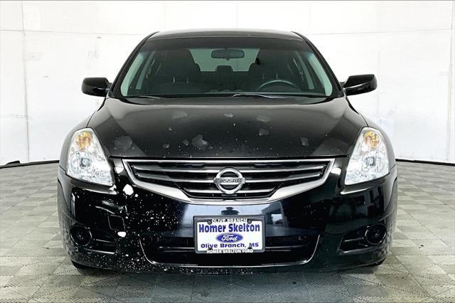 Used 2011 Nissan Altima For Sale in OLIVE BRANCH, MS