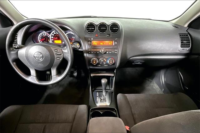 Used 2011 Nissan Altima For Sale in OLIVE BRANCH, MS