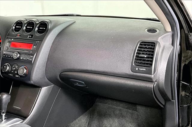 Used 2011 Nissan Altima For Sale in OLIVE BRANCH, MS
