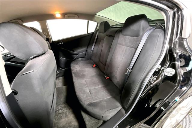 Used 2011 Nissan Altima For Sale in OLIVE BRANCH, MS