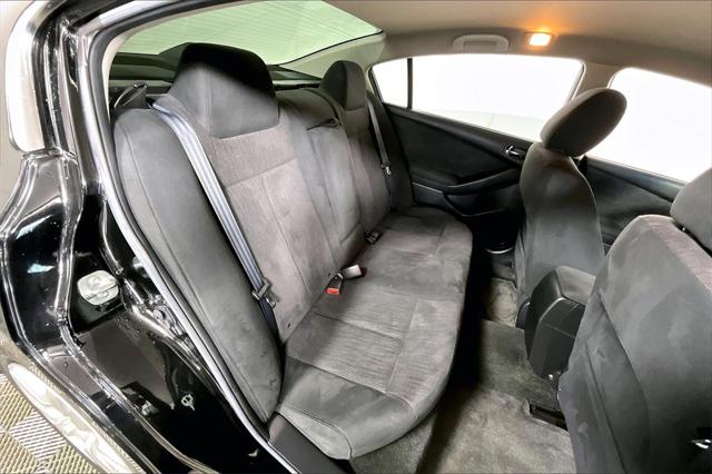 Used 2011 Nissan Altima For Sale in OLIVE BRANCH, MS
