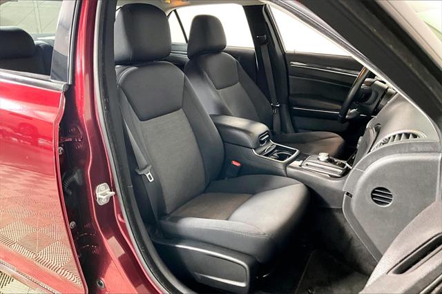 Used 2018 Chrysler 300 For Sale in Millington, TN