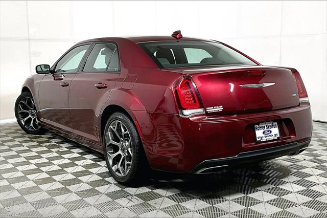 Used 2018 Chrysler 300 For Sale in Millington, TN